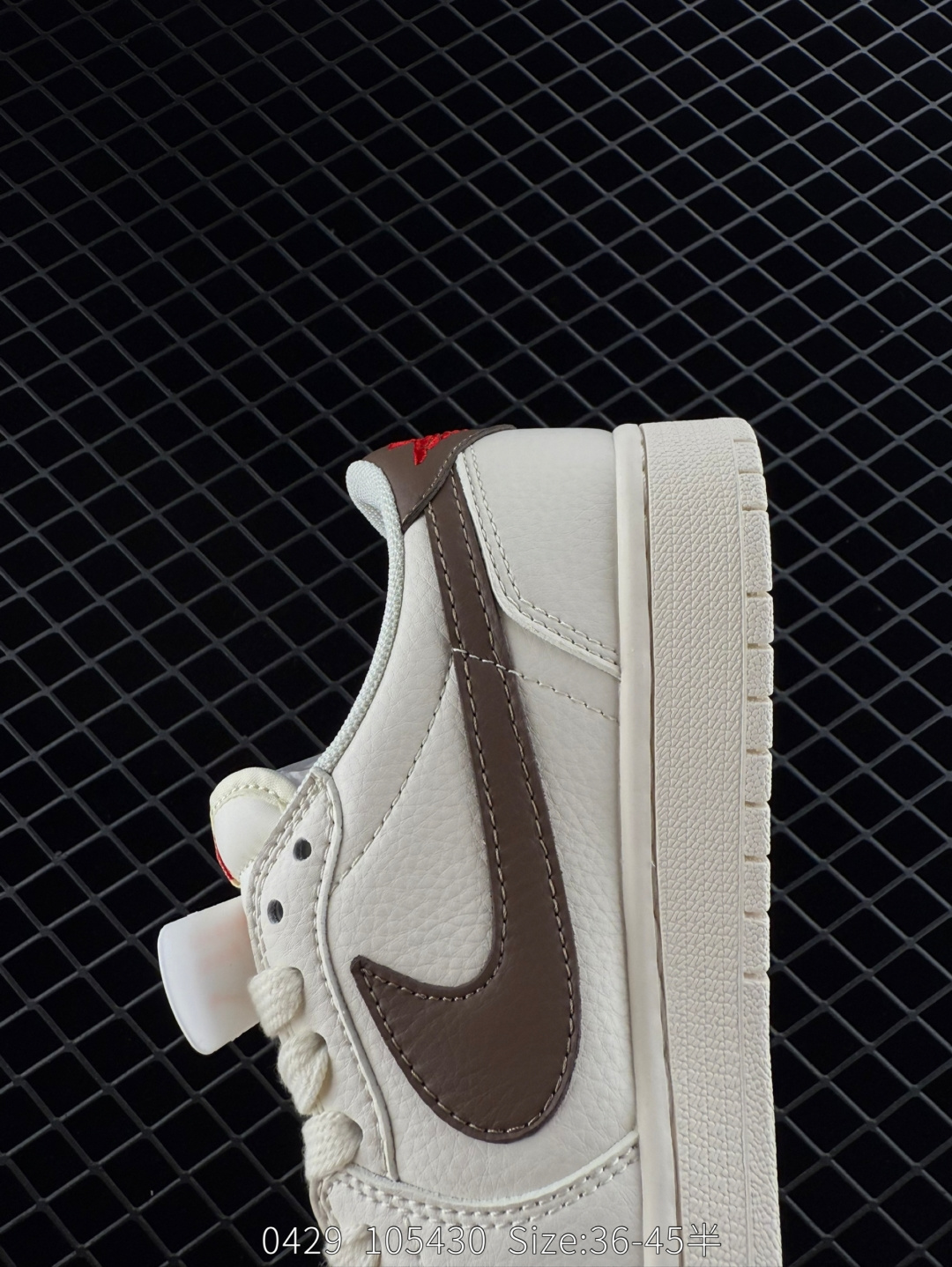 Travis Scott x Air Jordan 1 ” Reverse Mocha “